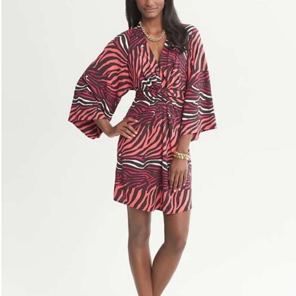 Banana Republic Issa Zebra Animal Print Wrap Dress Women 4 Orange Red Kimono